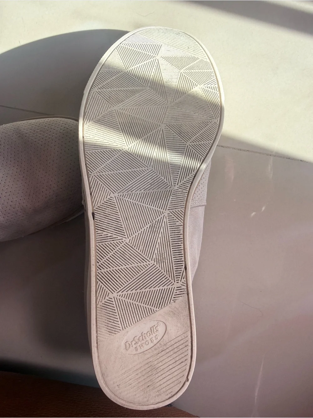 Dr. Scholls light beige
